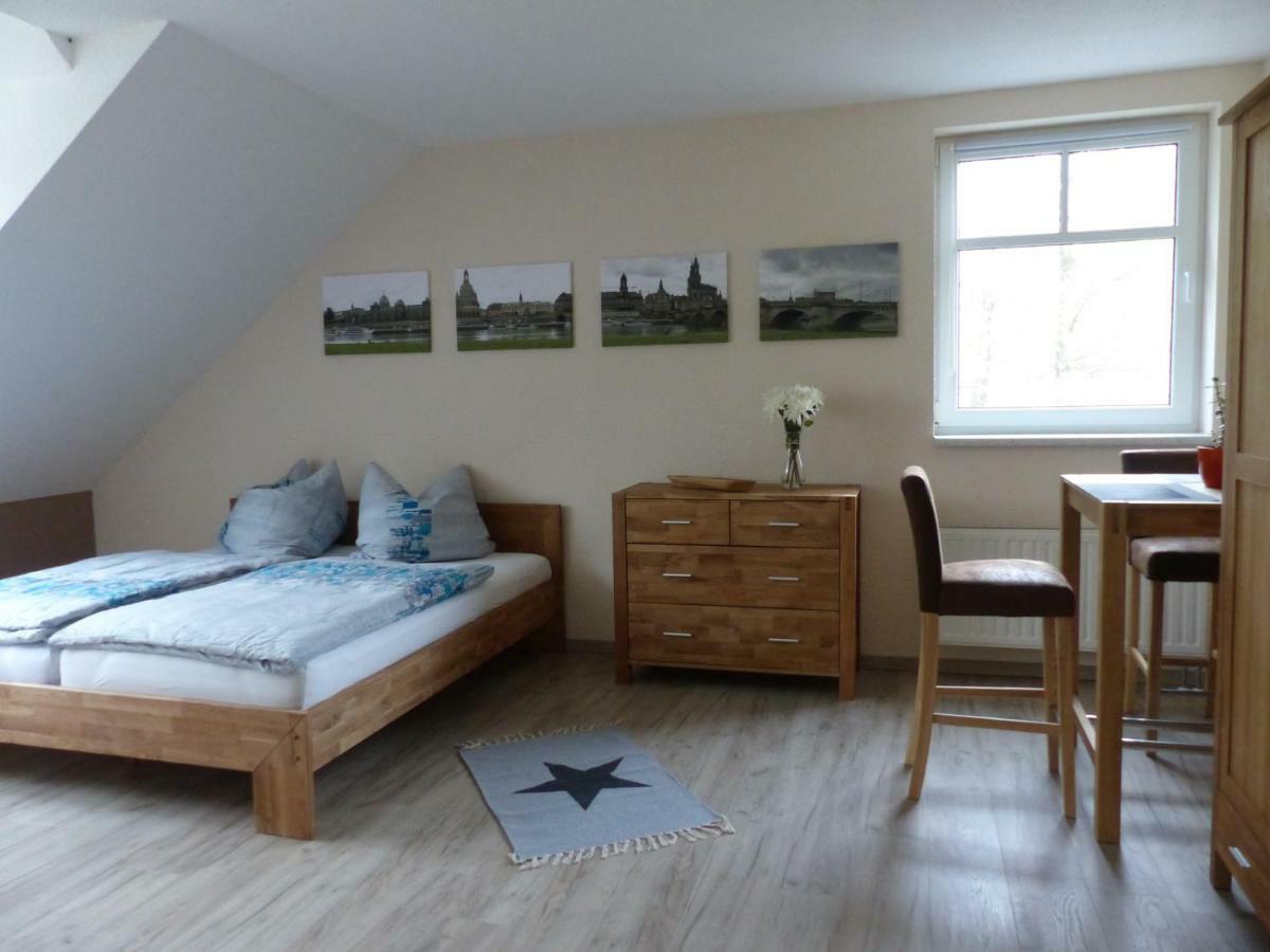 Ferienwohnung Ortrand - Pension Εξωτερικό φωτογραφία